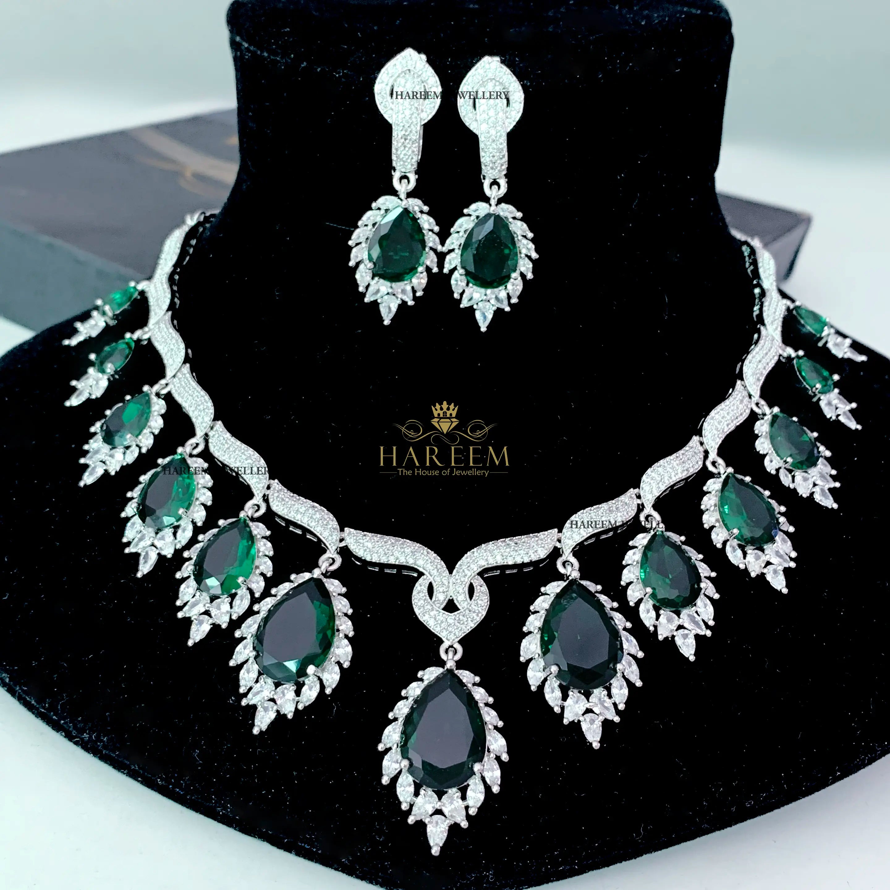 Elsa Emerald diamond style Set