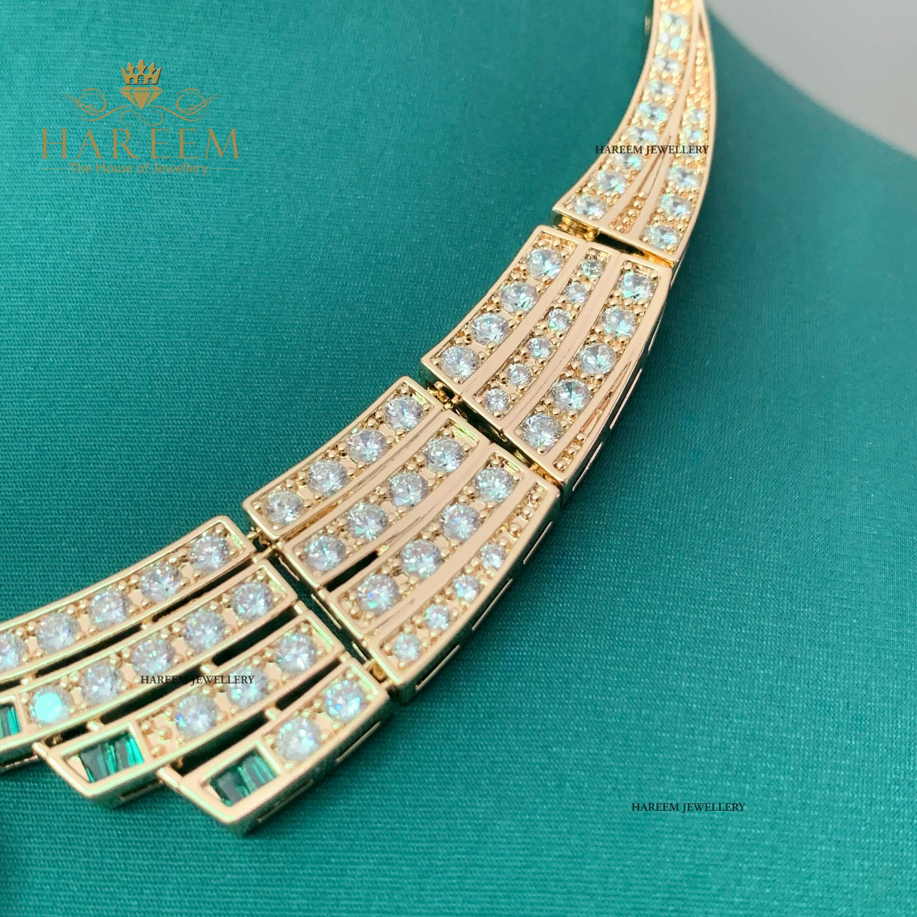 Emerald Beauty Stone Necklace Set