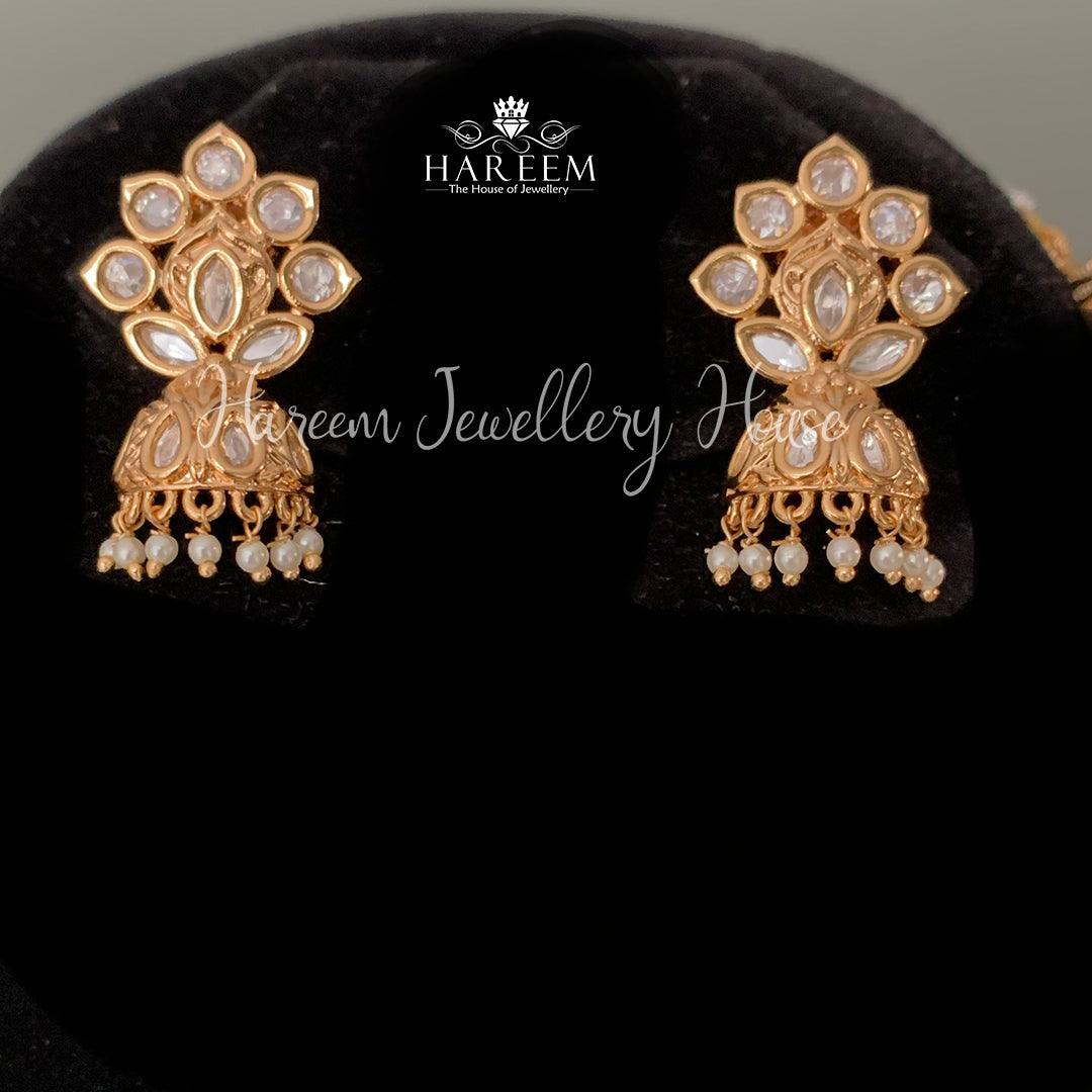 Goyal traditionsl polki pendant set