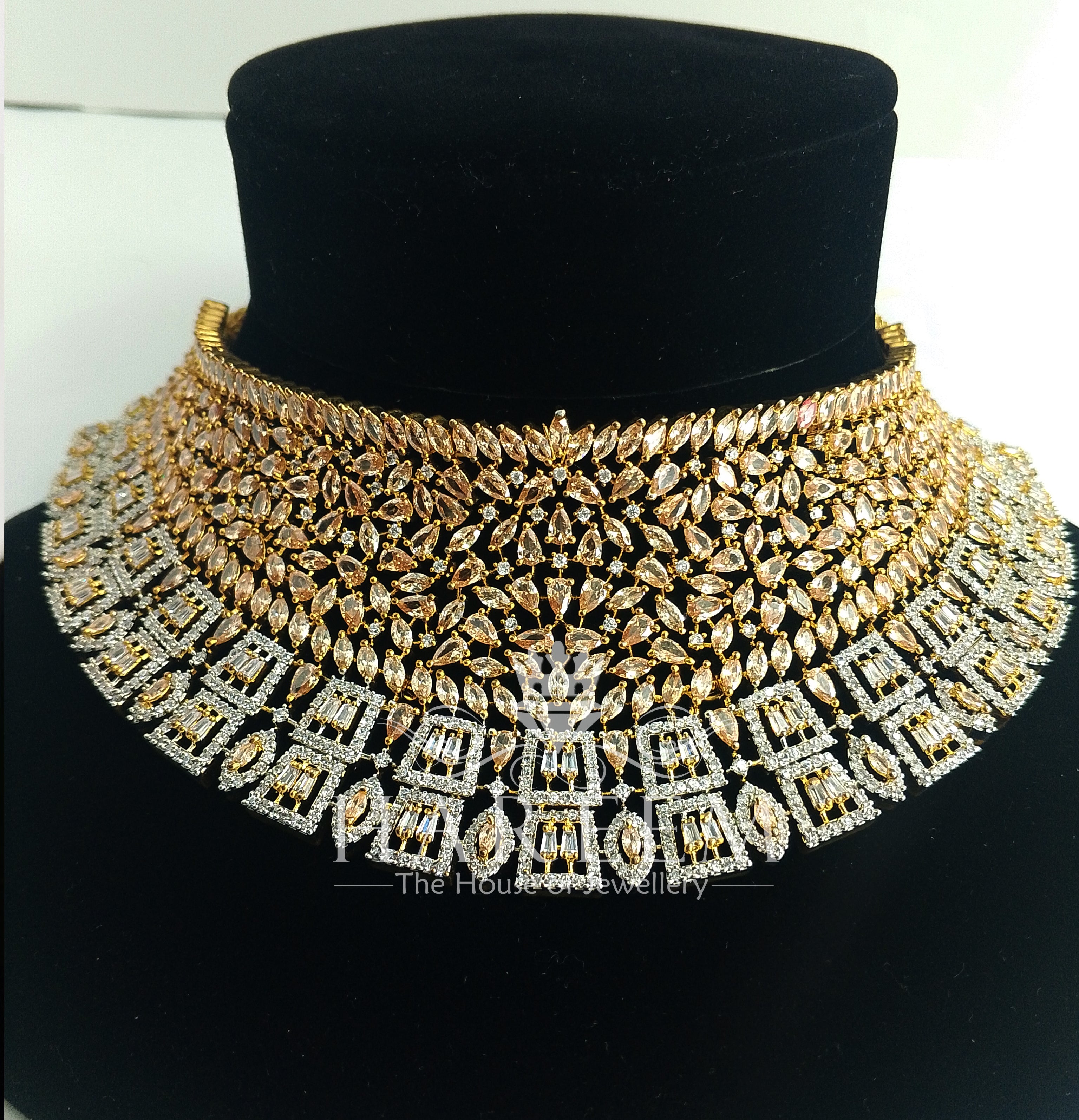 Sohaye Diamond Set
