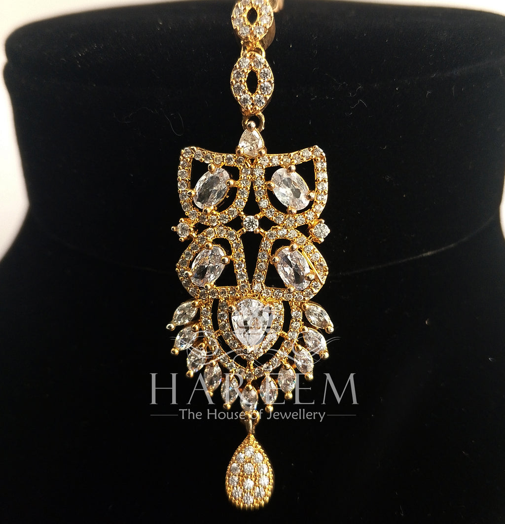 Zobia Diamond Set