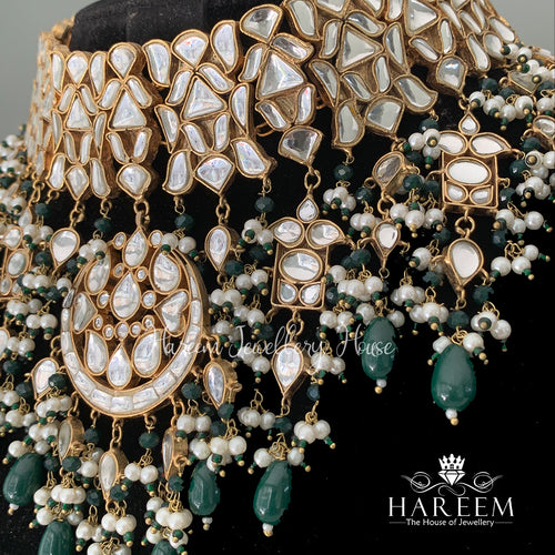 Aimal Farshi Deluxe Kundan Set