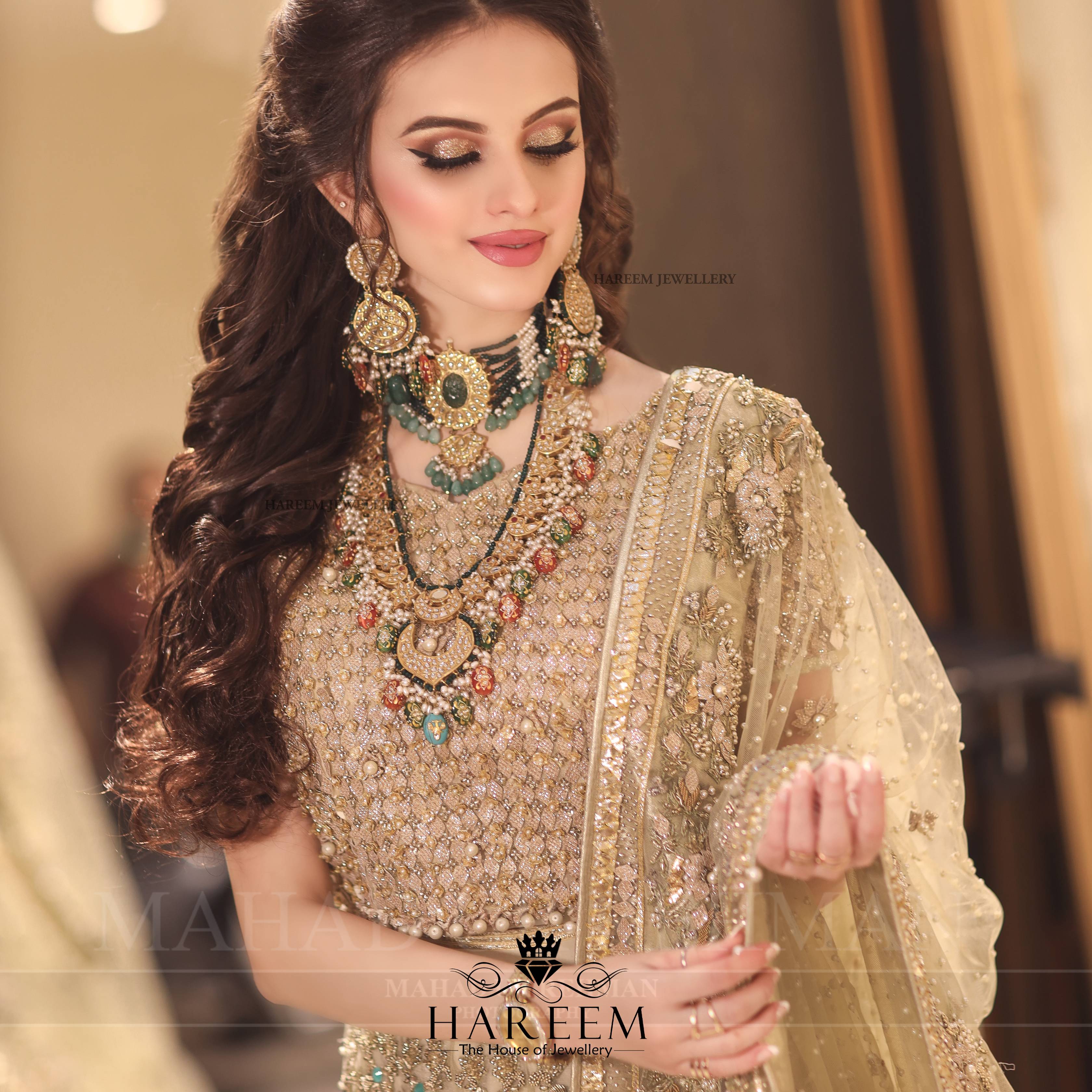 Tayaani Style- Thappa Deluxe Gold bridal set