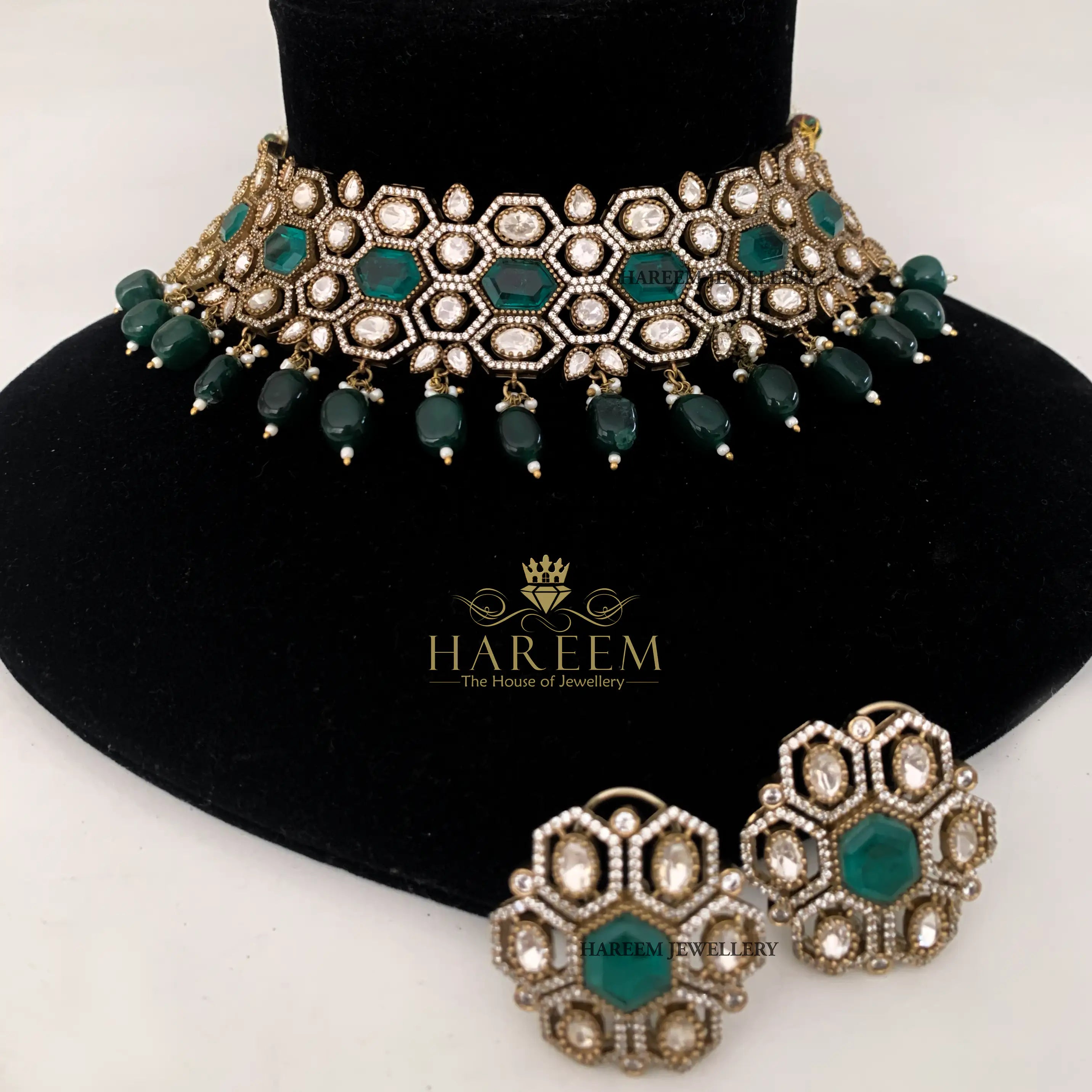Jawahir Chokar Set
