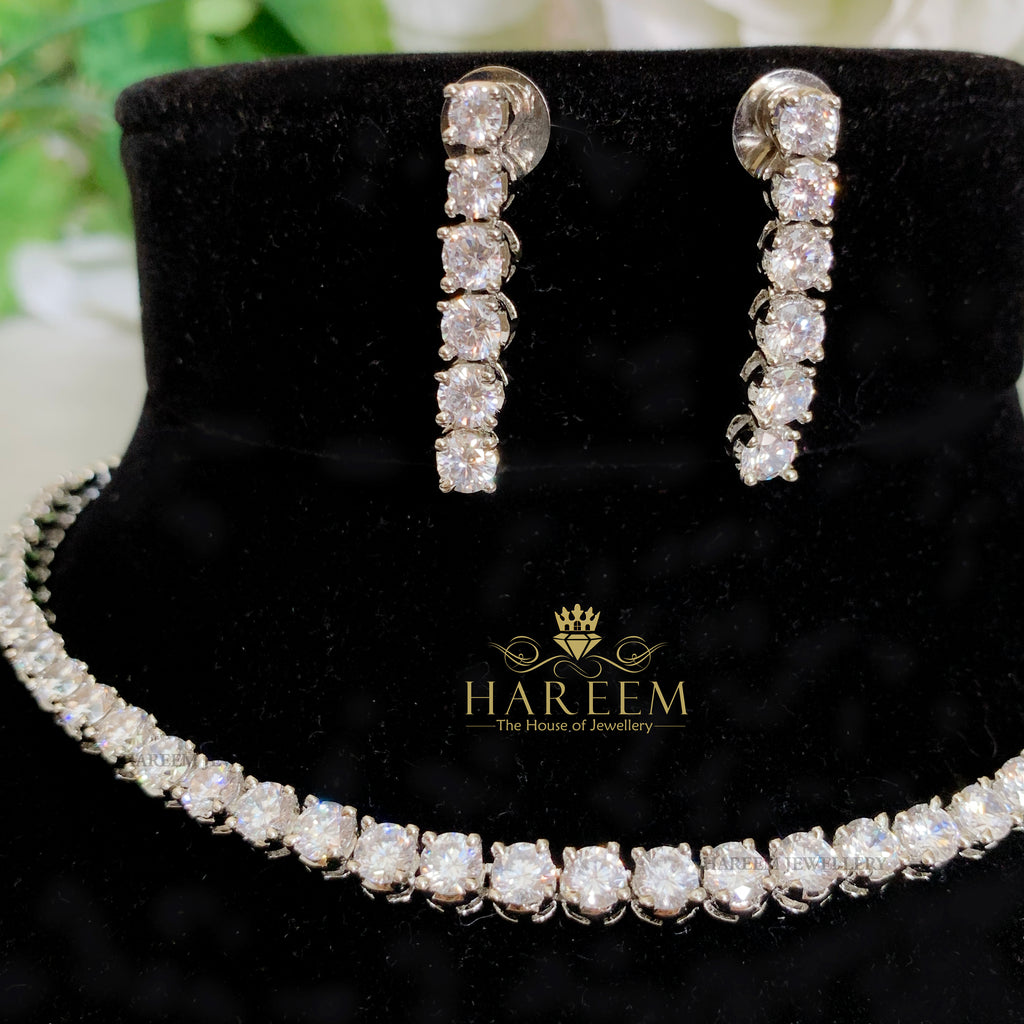 Zaiba Solitare diamond  style Set