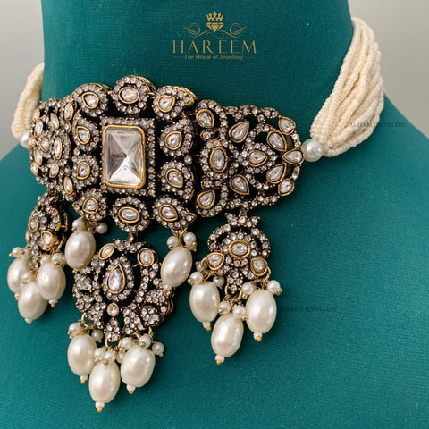 KYRAH victorian charm Chokar set