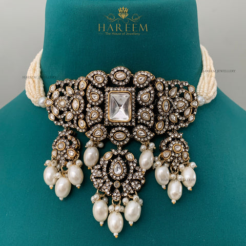 KYRAH victorian charm Chokar set