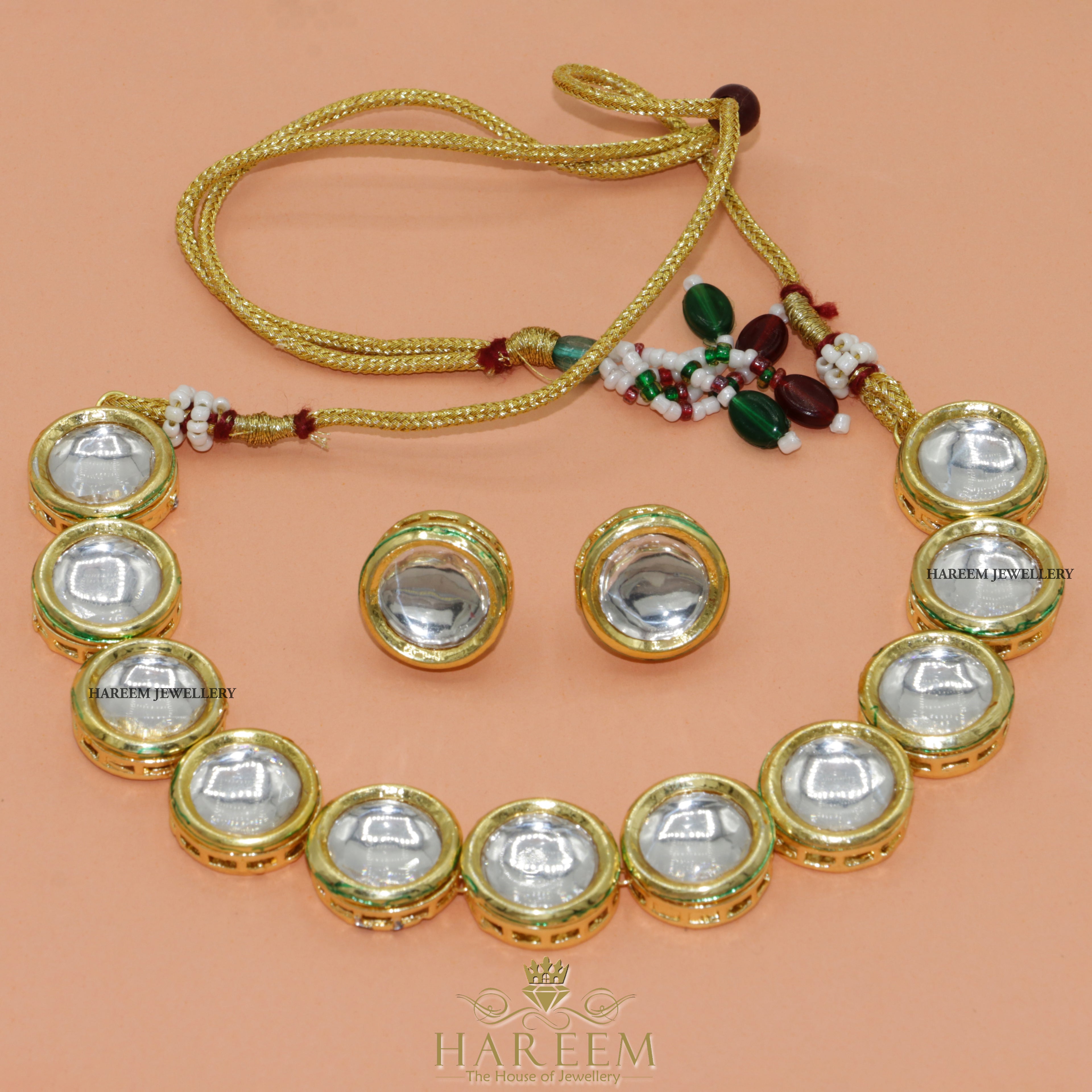 Freya Kundan set