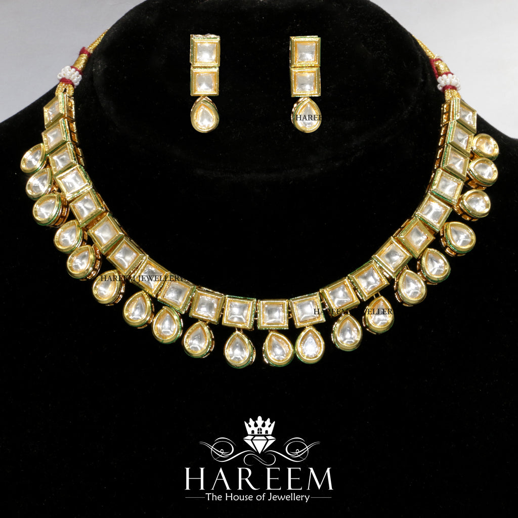 Farshia Kundan set