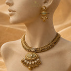 Miraas Gold platted traditional set