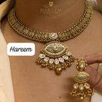 Miraas Gold platted traditional set
