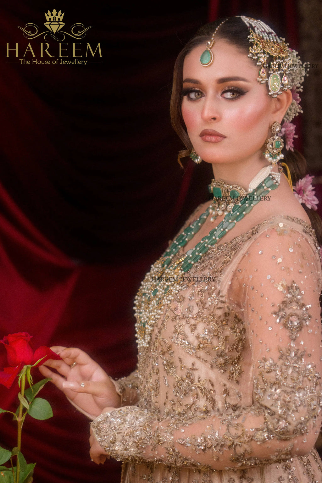 Aliya Dublet stone Mossanite set Look