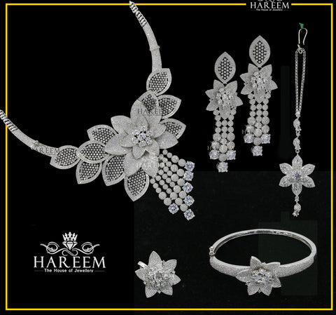 Shimmer Dimonte Necklace Set